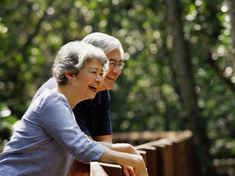 Cụ bà 98 tuổi mắc COVID-19 vẫn rất khỏe mạnh và khỏi bệnh nhanh chóng, đặc biệt 10 năm qua chưa mắc bệnh. (Ảnh minh họa)