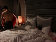 Sức khỏe - Vợ kinh hãi thấy chồng làm việc quái gở với đồ lót của vợ, vội vàng làm ngay một việc thì càng sốc hơn