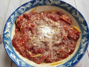 Bếp Eva - Ướp thịt bò chỉ cho muối là “hỏng bét”, cứ thêm 1 thìa này thịt sẽ mềm tan, đậm vị, xào không bao giờ ra nước