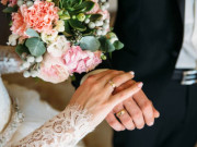 Tin tức - Về nhà mẹ đẻ vài tháng, vợ phát hiện chồng bí mật cưới đồng nghiệp, cái kết khiến tất cả ngã ngửa