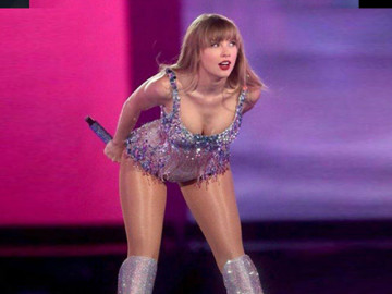 Gái nhạc đồng quê có lá phổi khoẻ bậc nhất nước Mỹ, cao 1m80, đôi chân được bảo hiểm 850 tỷ