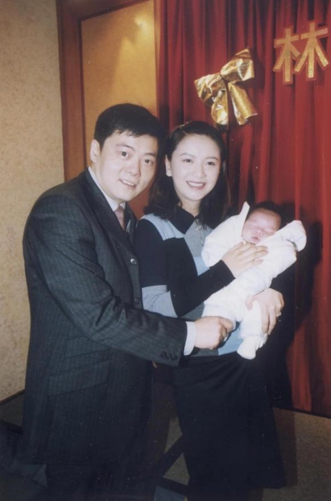 Tăng Hoa Thiên kết hôn với doanh nhân giàu có Lâm Triệu Cơ.