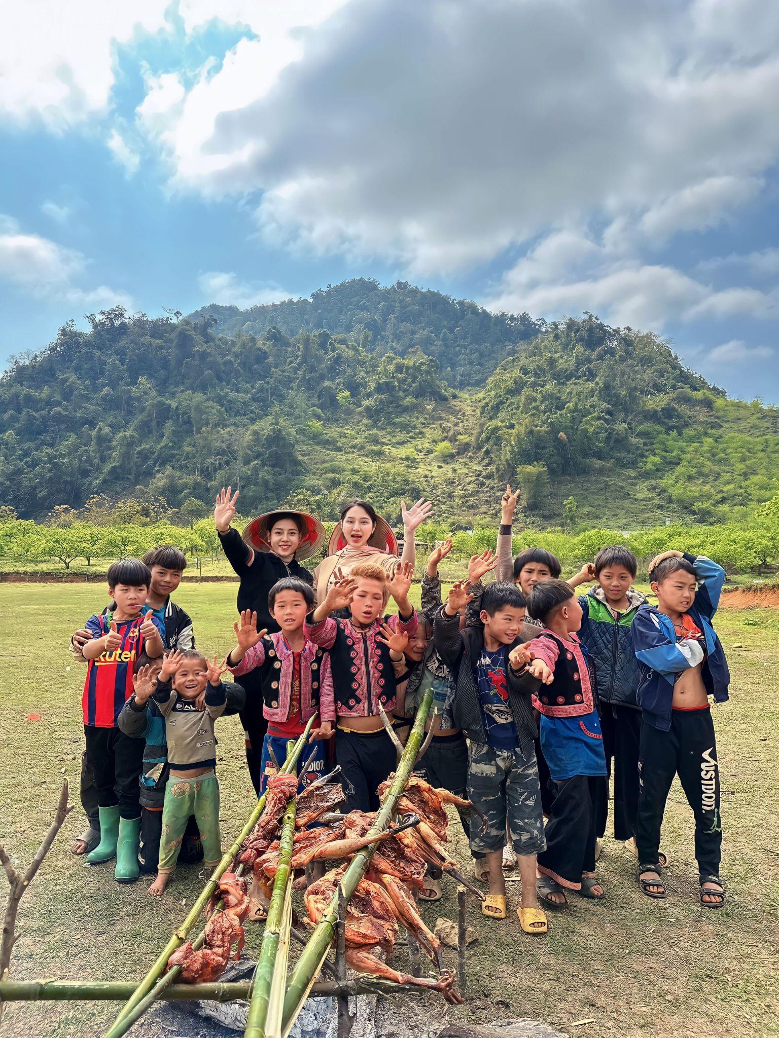 Hot TikToker này có tình yêu đặc biệt với Tây Bắc, mong muốn lan tỏa sản phẩm tới nhiều khách hàng và mang lại giá trị cho người dân nơi đây