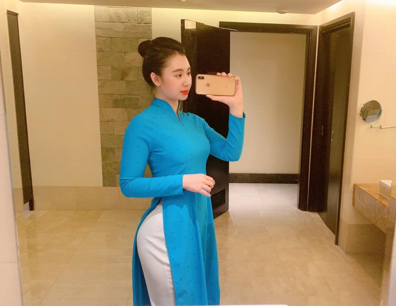 Bảo Châu từng làm nhân viên mặt đất cho hãng hàng không và đã nghỉ công việc này