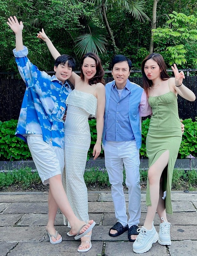 Gia đình hạnh phúc của ngôi sao võ thuật.