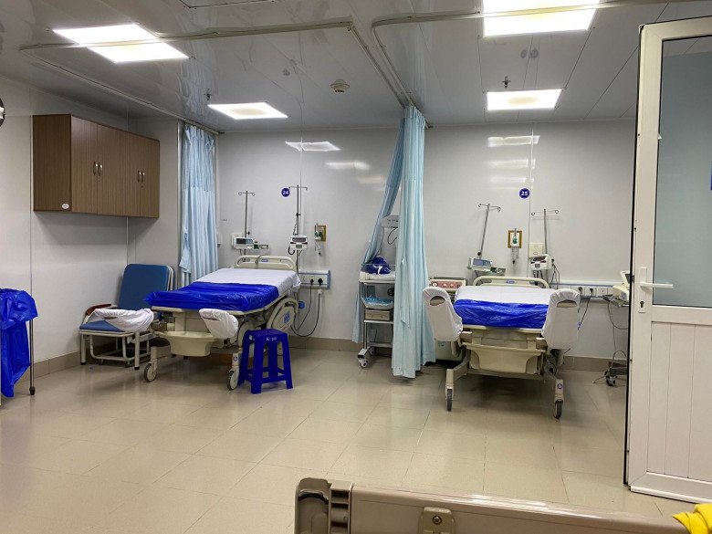 Chị Thúy sẽ được đẻ tại phòng này thay vì phòng đẻ thường 8 bà đẻ/ lần và người nhà được vào cùng từ lúc chị chuyển dạ, lúc đẻ, tham gia cắt rốn cho con, mẹ da kề da… (Ảnh: NVCC)