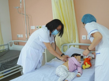 Cúm A đang có nguy cơ bùng phát trở lại, cẩn thận phòng ngừa bệnh và biến chứng nguy hiểm cho trẻ