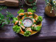 Sức khỏe - 5 loại rau hay bị xem thường có vitamin C cao gấp 26 lần táo, canxi cao ngất, có loại chẳng mấy khi được ăn