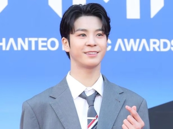 Jeong Dong Won vi phạm luật giao thông.