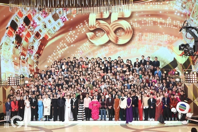 Đài TVB lại sa thải 200 người.