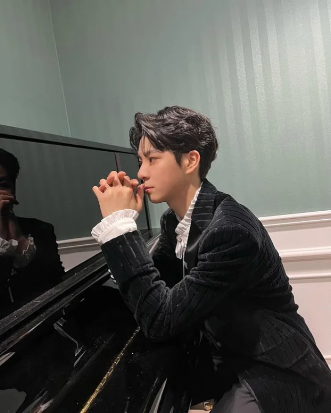 Anh chàng mới chỉ lấy bằng trước đó 2 ngày.