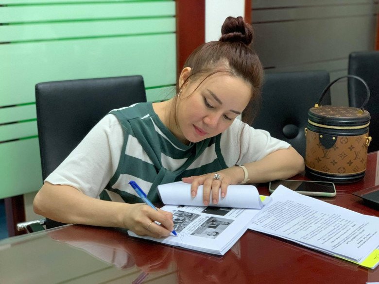 Vy Oanh sốc khi nhận giấy triệu tập từ công an sau đơn tố cáo của con trai bà Phương Hằng, gửi đơn kêu cứu - 4