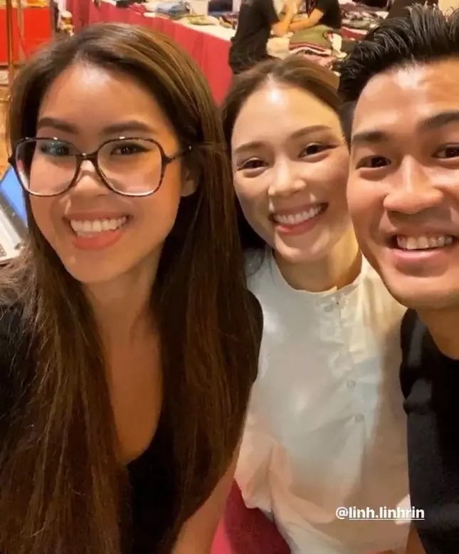 Trước đó, Tiên Nguyễn nhiều lần check-in vui vẻ với Linh Rin.