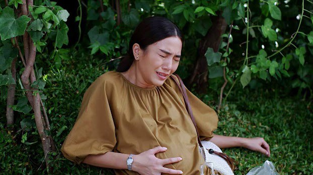 Từ đó, tôi chịu bao cay đắng và những lời xì xào ở khu trọ để mang bầu. (Ảnh minh họa)