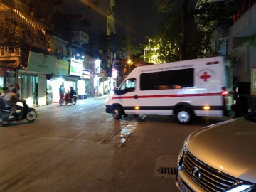 Hơn 50 học sinh tiểu học ở Hà Nội có biểu hiện ngộ độc sau chuyến đi dã ngoại, nhiều trẻ chuyển BV Bạch Mai