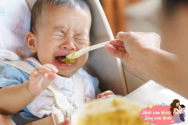 5 hành vi tưởng chừng yêu con nhưng thực chất lại amp;#34;làm hạiamp;#34; dạ dày nhất, nhiều mẹ Việt vẫn làm hàng ngày - 6