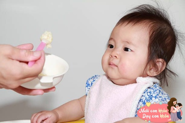 5 hành vi tưởng chừng yêu con nhưng thực chất lại amp;#34;làm hạiamp;#34; dạ dày nhất, nhiều mẹ Việt vẫn làm hàng ngày - 11