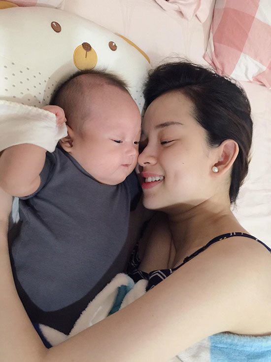 Làm mẹ đơn thân sau chia tay cầu thủ 1m8, Ly Kute tiết lộ 1 chữ tên thật con trai, nghe đã thấy ý nghĩa vô cùng - 2