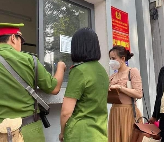 Sao Việt 24h: Lộ clip NSND Công Lý tập đi vô cùng khó khăn, nhìn thôi cũng xót xa - 7