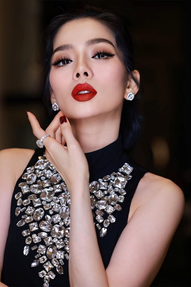 Sao Việt 24h: Gánh hậu quả nghiêm trọng khi bị khán giả tẩy chay cùng Hiền Hồ, Trịnh Thăng Bình kêu oan - 13