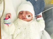 Bà bầu - Bé trai bị bại não vì sai lầm của nhân viên y tế khi mẹ mang thai tháng cuối