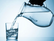 Sức khỏe - 5 “thời điểm vàng” uống nước giúp cơ thể đào thải cặn bã, “đánh bay” mỡ bụng, giảm cân nhanh chóng