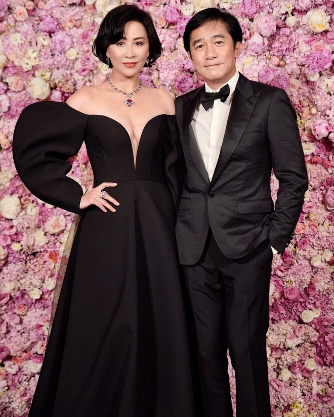 Lưu Gia Linh và Lương Triều Vỹ có lối sống khác biệt nhưng vẫn bên nhau hơn 30 năm.