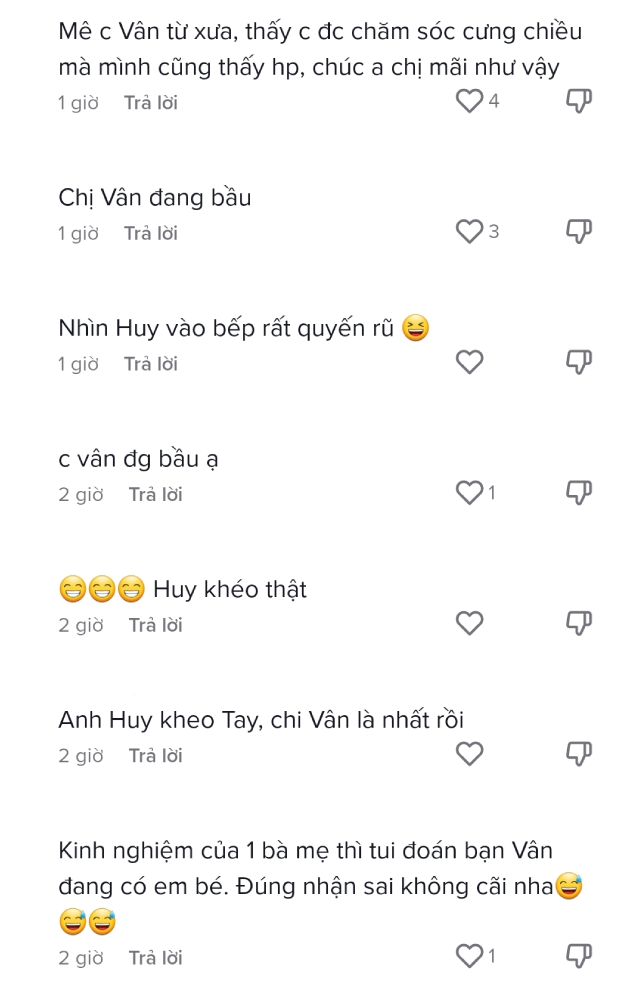 Dù Ngô Thanh Vân và Huy Trần chưa lên tiếng nhưng nhiều người hâm mộ đã gửi lời chúc mừng đến cặp đôi.