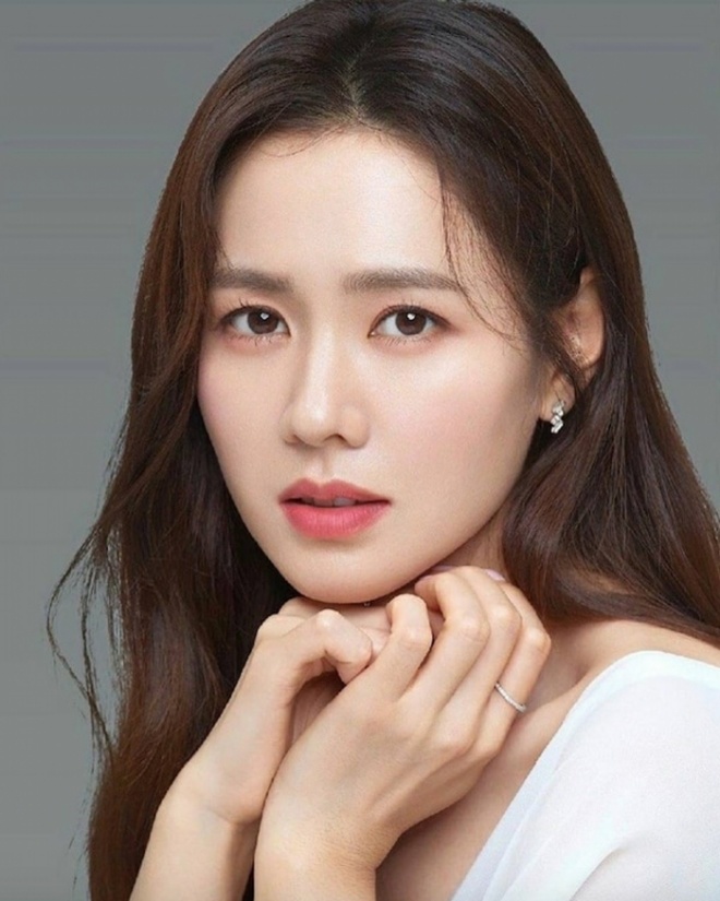 Son Ye Jin mới được phóng viên tiết lộ tính cách thật.
