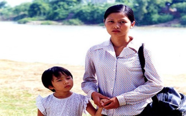 Cô bán hoa đẹp nhất VTV chông chênh sau ly hôn, con trai liên tục giục tìm tình yêu mới - 3