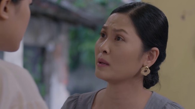 Cô bán hoa đẹp nhất VTV chông chênh sau ly hôn, con trai liên tục giục tìm tình yêu mới - 7