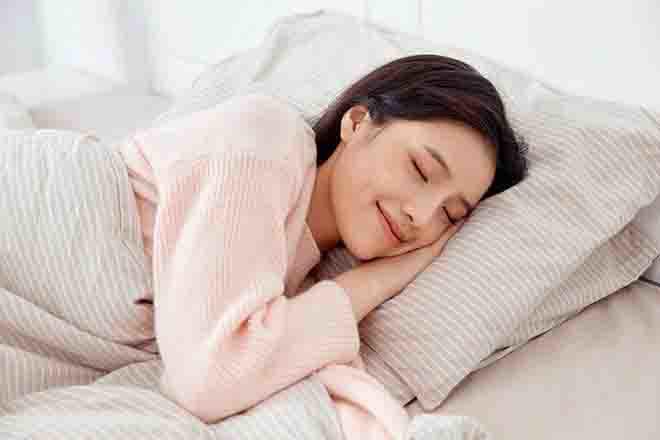 Chạy bộ buổi tối giúp ngủ ngon hơn.