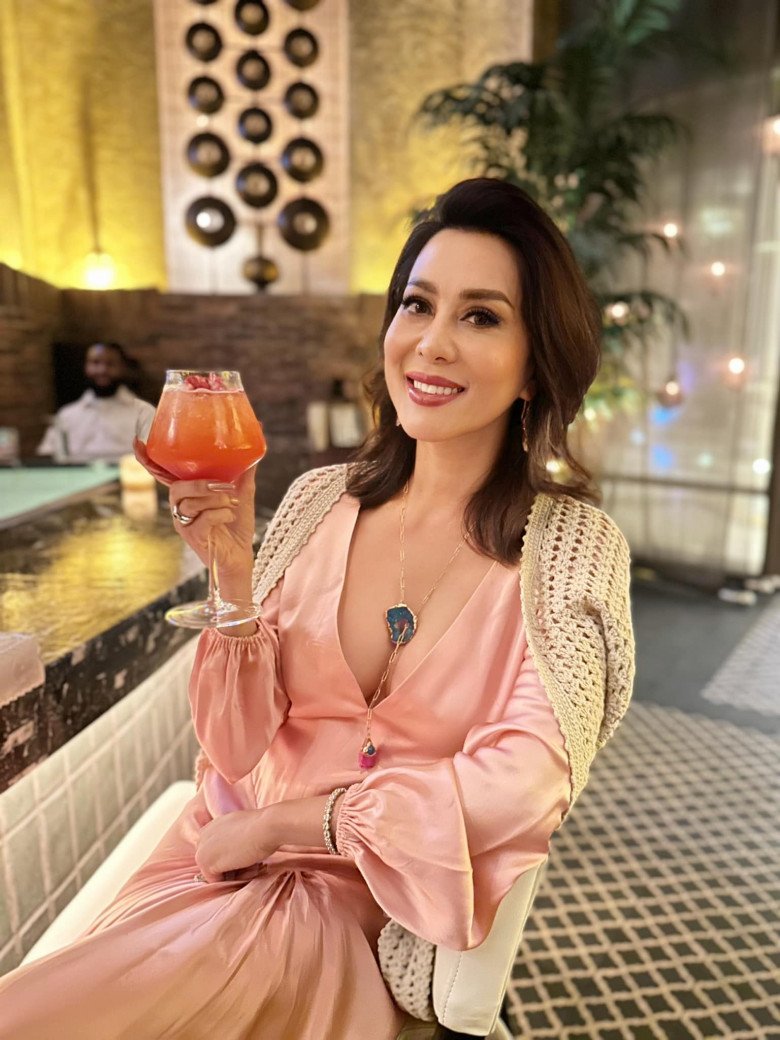 Trước đẹp trai, tôi luôn chọn người tâm tốt, nữ MC cho hay.