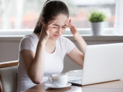 Sức khỏe - Cô gái 20 tuổi đi khám vì mờ mắt, bác sĩ liên tục hỏi có dùng thuốc tránh thai không và cái kết đầy bất ngờ