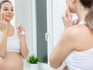Bí quyết chăm sóc da khi mang thai