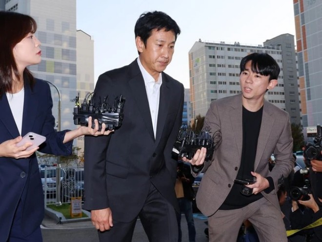 HODUamp;U Entertainment sẽ kiện truyền thông Hàn vì đưa tin sai sự thật về Lee Sun Kyun.