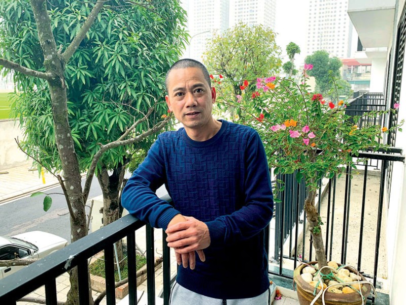Mới đây trong một buổi phỏng vấn với báo chí về bộ phim Tết sắp ra mắt, nghệ sĩ - đạo diễn Trần Bình Trọng gây bất ngờ khi tiết lộ về câu chuyện mắc sai lầm, từng ngoại tình và được vợ tha thứ.
