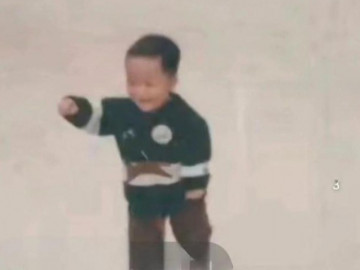 Câu bé bị bỏ rơi tìm được gia đình sau 30 năm nhờ vết bầm trên tay và những sự trùng hợp đến ngỡ ngàng