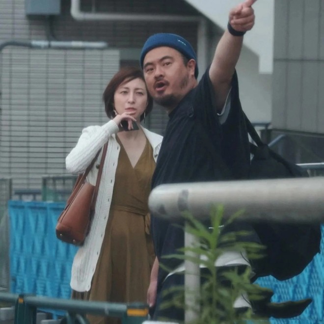 Ryoko ngoại tình với đầu bếp nhưng không chịu đền bù.