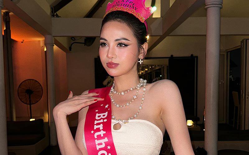 Người đẹp Trần Thị Thùy Trâm được trao giải Best Body - Thí sinh có hình thể đẹp nhất tại cuộc thi Miss Cosmo Vietnam - Hoa hậu Hoàn vũ Việt Nam 2023.
