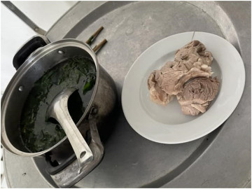 Mẹ chồng bữa nào cũng cho con dâu ở cữ ăn mỗi bát cơm với miếng thịt, nhưng ai đến cũng nói cho ăn đủ thứ