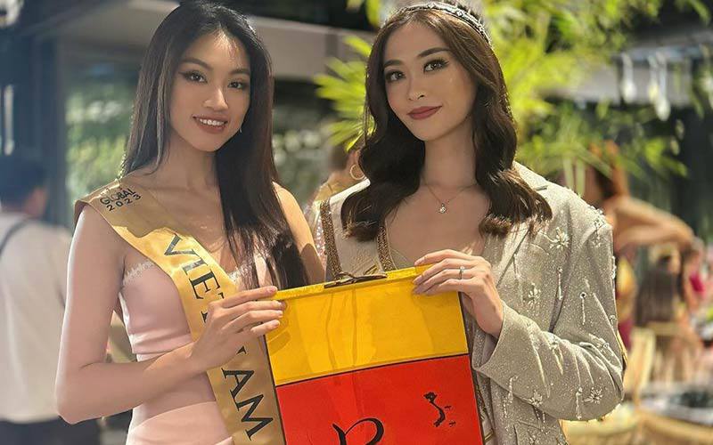 Đến với Miss Global 2023, Thu Thuỷ chuẩn bị quà cho các nàng hậu quốc tế là những giá trị văn hoá và nghệ thuật đặc trưng. 
