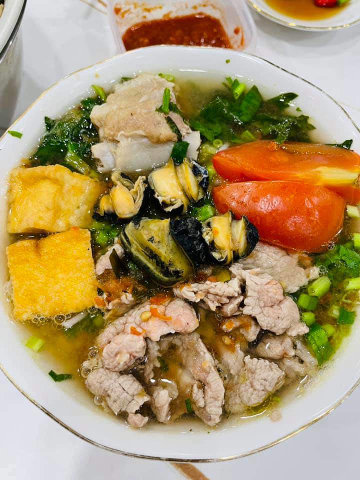 Mẹ 3 con Hải Băng khoe mâm lẩu hấp dẫn: amp;#34;Giỏi thế này hỏi sao chồng không thươngamp;#34; - 6