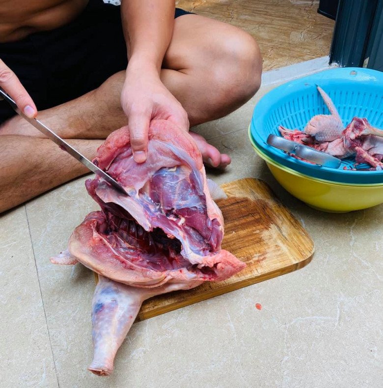 Mẹ 3 con Hải Băng khoe mâm lẩu hấp dẫn: amp;#34;Giỏi thế này hỏi sao chồng không thươngamp;#34; - 4