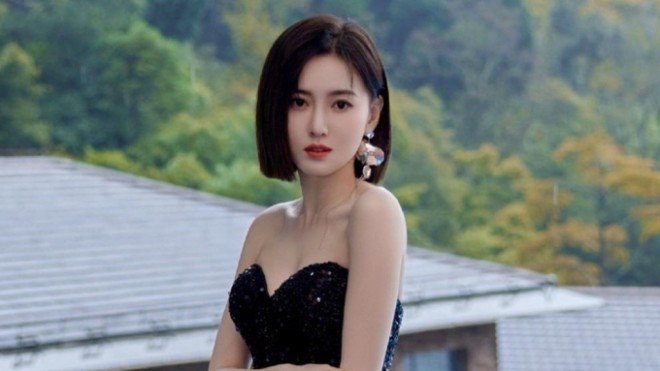 Giang Khải Đồng vì nhân cách kém nên bị cả giới giải trí tẩy chay.