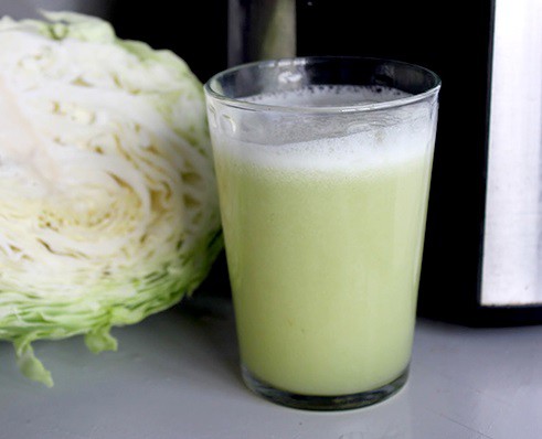 Nước bắp cải sṓng cũng có lợi cho dạ dày. (Ảnh minh họa)