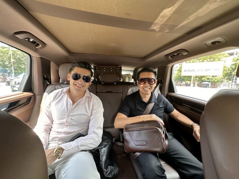 Chàng CEO amp;#34;cực phẩmamp;#34; yêu Thái Công: Vẫn điển trai ngời ngời như ngày lên Người Ấy Là Ai, tình 10 năm càng nồng thắm - 22