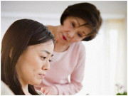 Bà bầu - Thấy con dâu mang bầu đến tối là lục sục ở trong phòng, mẹ chồng phát hiện sự thật bất ngờ
