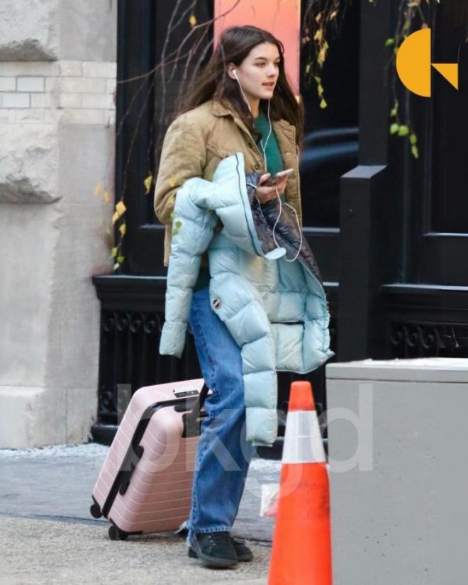 Diện mạo của cô bé nhận được nhiều sự quan tâm.