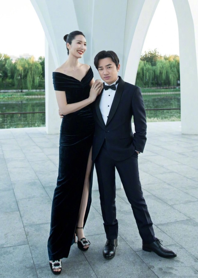 Sau 9 năm, tình yêu của Lý Á Nam và Vương Tổ Lam vẫn vẹn nguyên.